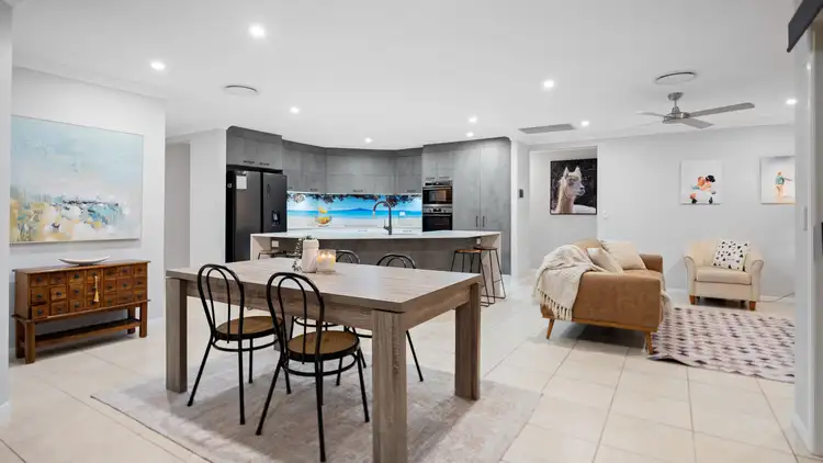 35 Yandina Place, Deception Bay QLD 4508