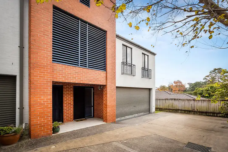 9/364 Galston Road, Galston NSW 2159