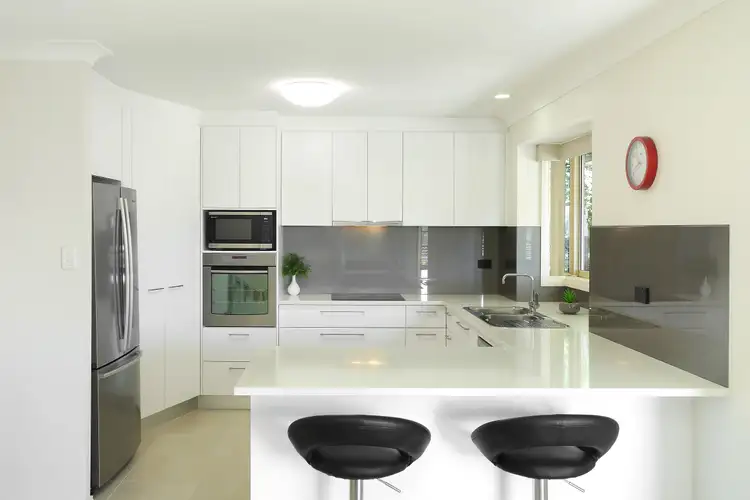 Third view of Homely house listing, 2 Thistle Glen Close, Green Point NSW 2251