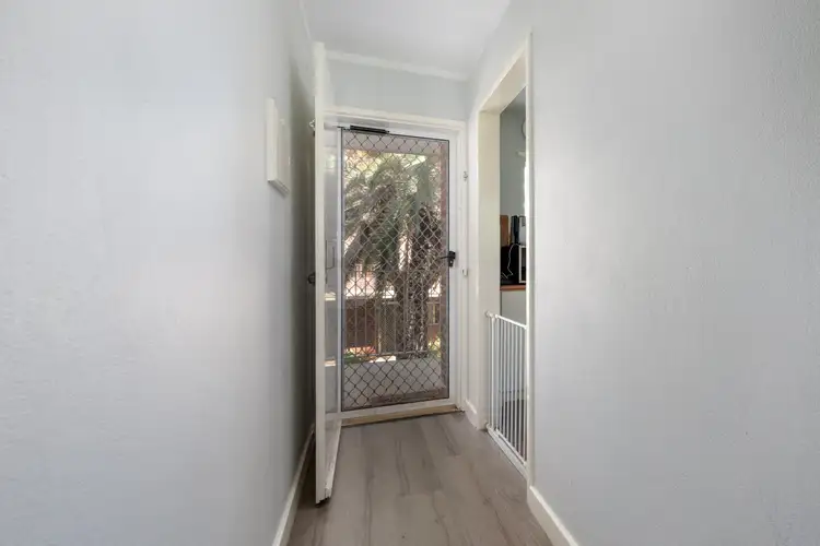 Seventh view of Homely flat listing, 9/10 Prescott Place, Orelia WA 6167