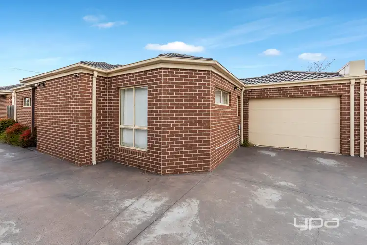 2/42 James Street, St Albans VIC 3021
