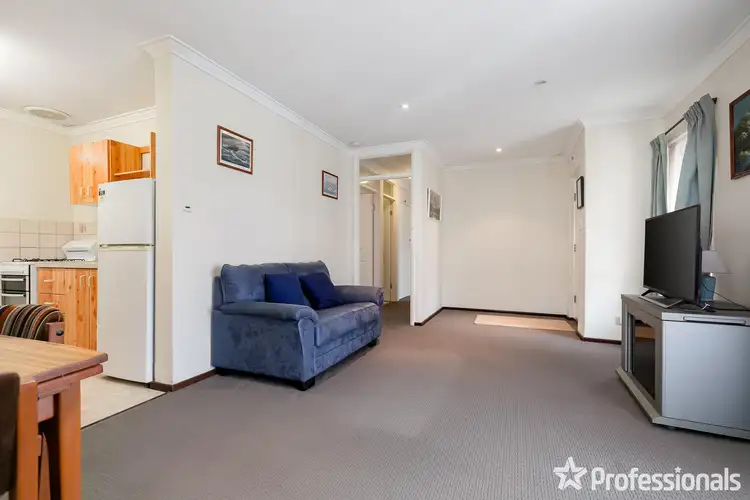 Fourth view of Homely semi-detached listing, 16 Lindy Way, Camillo WA 6111