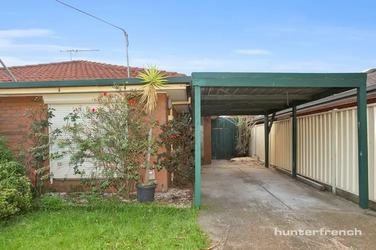 2/126 Central Avenue, Altona Meadows VIC 3028