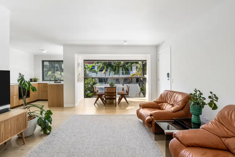 7/23 Genoa Street, Surfers Paradise QLD 4217