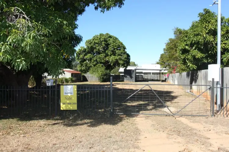 4 Bennett Street, Queenton QLD 4820