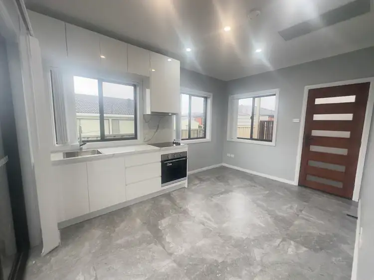 3B Girra St, Fairfield West NSW 2165