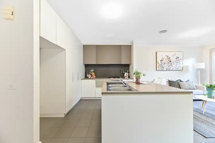 Sixth view of Homely house listing, 6 Edgbaston Way, Mulgrave VIC 3170