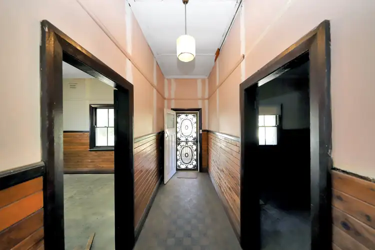 Fifth view of Homely house listing, 37 Richmond Street, Tumut NSW 2720