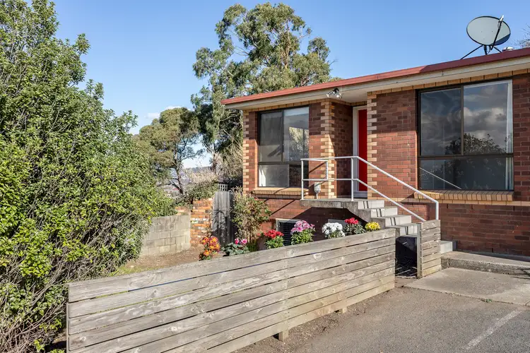 4/17-19 Button Street, Mowbray TAS 7248