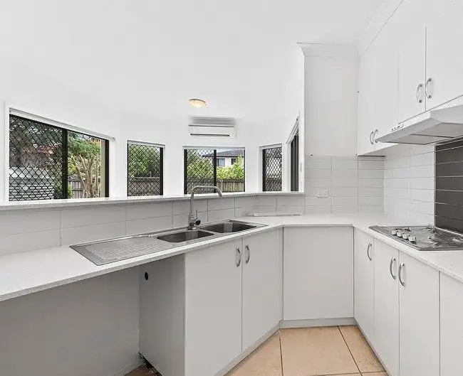 Sixth view of Homely house listing, 28 Hilas Circuit, Sunnybank Hills QLD 4109