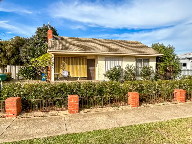 Sixth view of Homely house listing, 1 Newton Street, Shepparton VIC 3630
