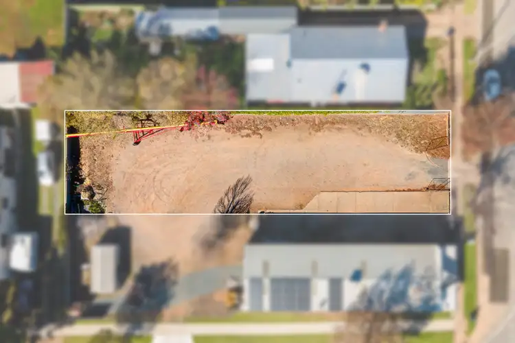 83 Hoskins Street, Temora NSW 2666