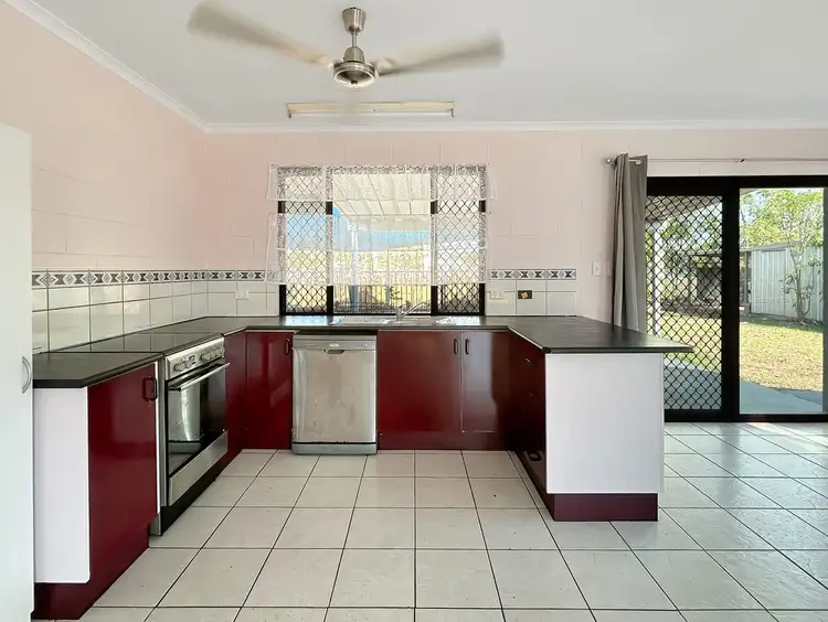 Fifth view of Homely house listing, 10 Muckaninnie Court, Moulden NT 830