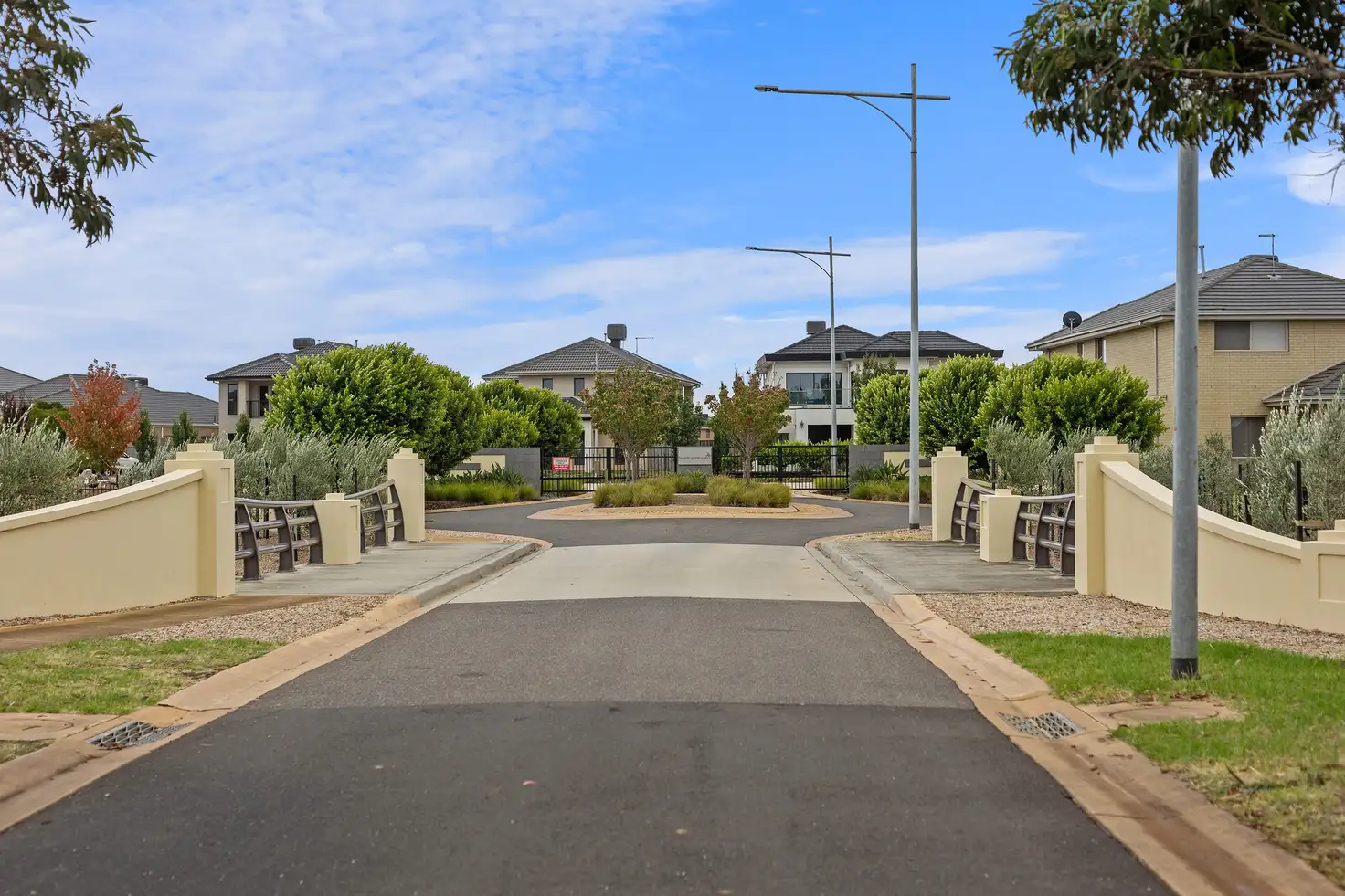 Main view of Homely house listing, 36 Rhode Island Close, Sanctuary Lakes VIC 3030