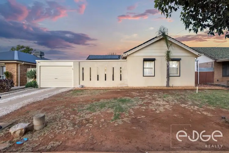 38 St Leonard Crescent, Elizabeth Downs SA 5113