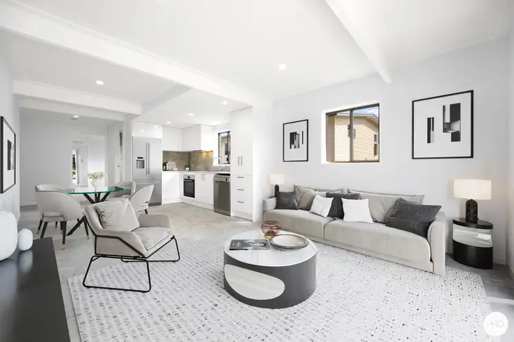 3 Ridgeway Avenue