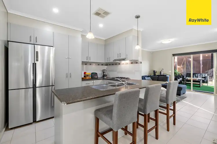 10 Kim Lane, Harkness VIC 3337