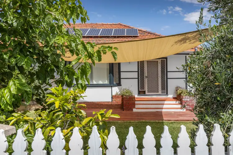 17 Tate Street, Bentley WA 6102