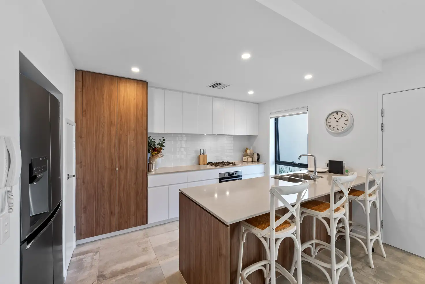 Main view of Homely townhouse listing, 22/2 Vale Avenue, Arundel QLD 4214