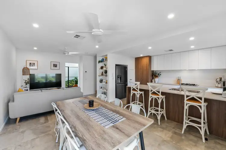 Sixth view of Homely townhouse listing, 22/2 Vale Avenue, Arundel QLD 4214