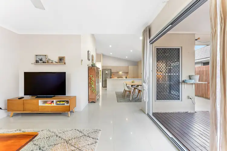 Second view of Homely house listing, 6 Hartley Crescent, North Lakes QLD 4509
