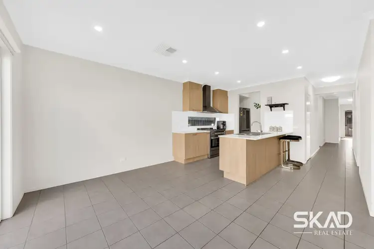 Fifth view of Homely house listing, 35 Fitzpatrick Circuit, Kalkallo VIC 3064