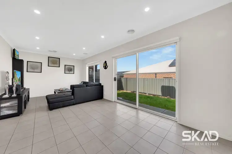 Sixth view of Homely house listing, 35 Fitzpatrick Circuit, Kalkallo VIC 3064
