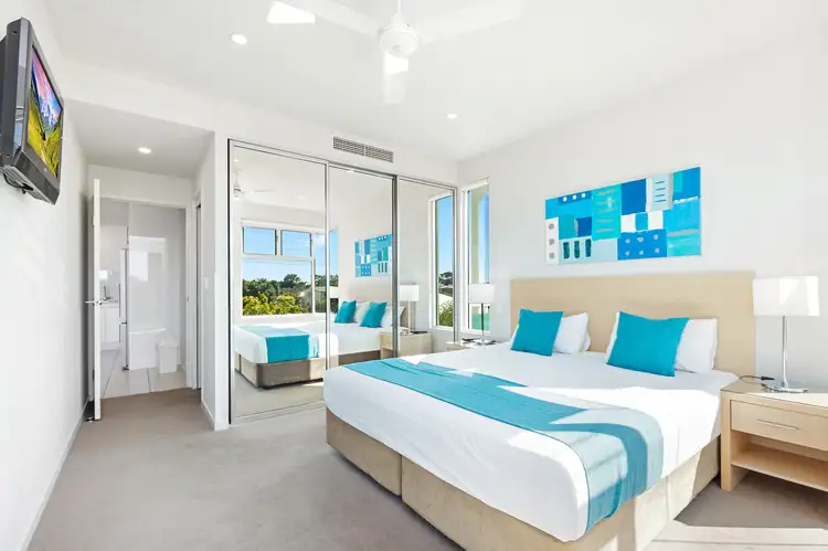 Fourth view of Homely unit listing, 5/625 Esplanade, Urangan QLD 4655