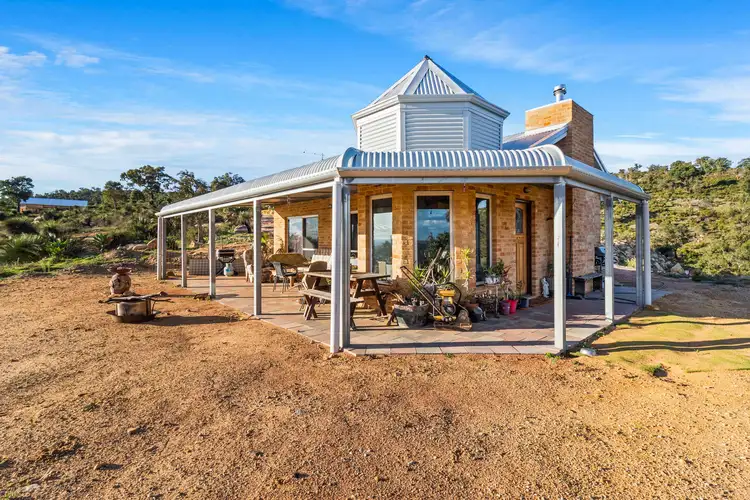 2/219 Copley Road, Upper Swan WA 6069