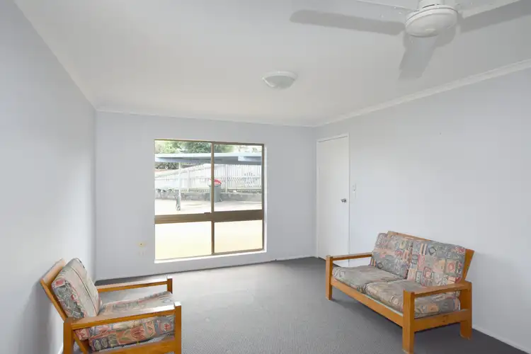 Fifth view of Homely unit listing, 2/24 Tyson Crescent, Tannum Sands QLD 4680