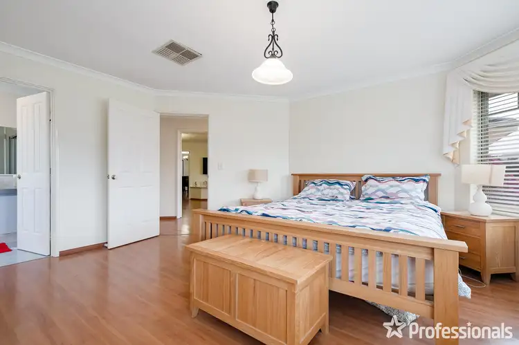 Fifth view of Homely house listing, 1 Karalla Elbow, Quinns Rocks WA 6030