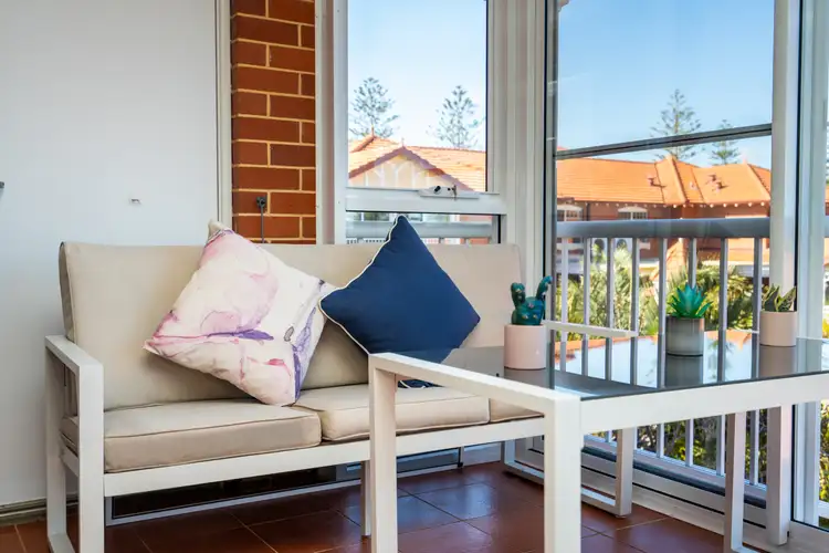 34/141 Claremont Crescent, Swanbourne WA 6010