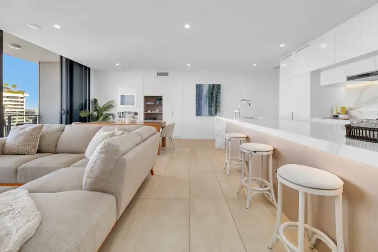 12 Cunningham Street