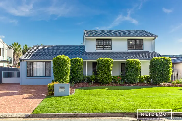 5 Gretel Court, Newport QLD 4020