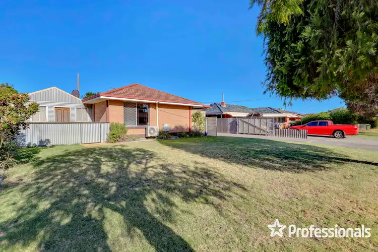 11 Lukin Way, Bassendean WA 6054