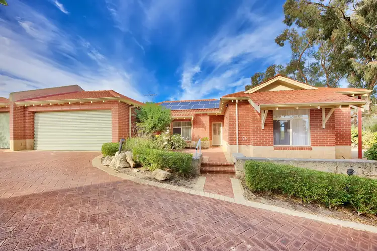 26 St Johns Wood Boulevard, Mount Claremont WA 6010