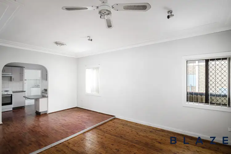 Sixth view of Homely house listing, 520 Smithfield Road, Prairiewood NSW 2176