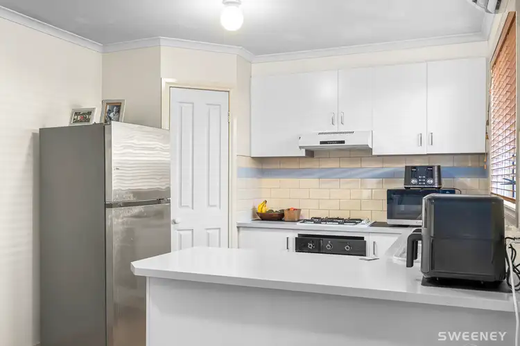 Fifth view of Homely unit listing, 2/26 Bracken Grove, Altona VIC 3018