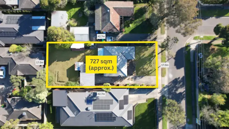 8 Shelly Avenue, Boronia VIC 3155