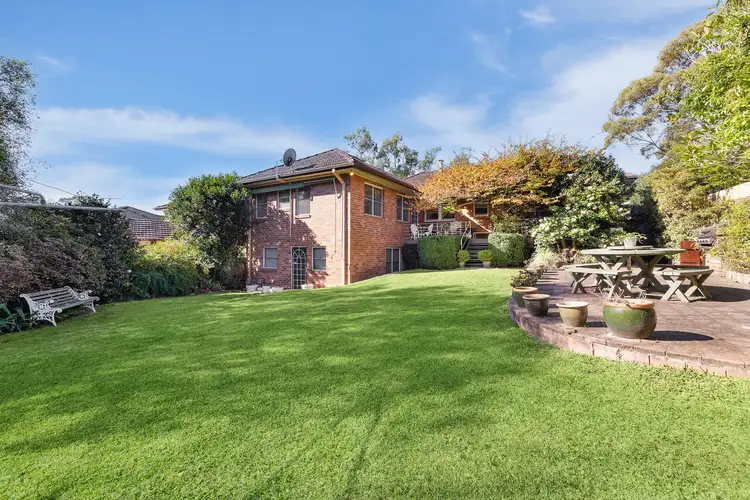 30 Fairlawn Avenue, Turramurra NSW 2074