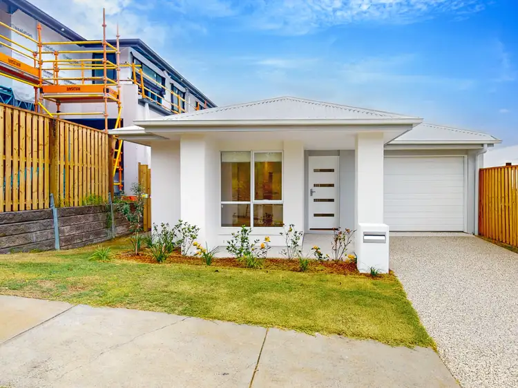 8 Penda Lane, Springfield QLD 4300