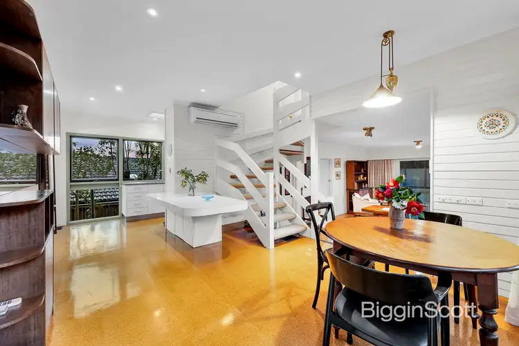 Sixth view of Homely house listing, 5 Avila Court, Vermont VIC 3133