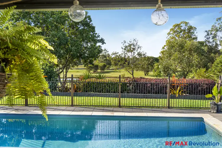 28 Robert Stanley Drive, Mount Warren Park QLD 4207