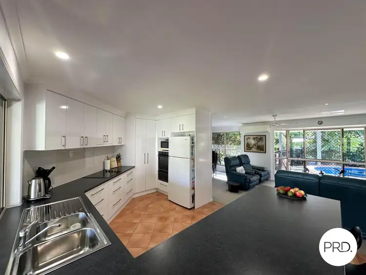 Sixth view of Homely house listing, 2 Selina Court, Tannum Sands QLD 4680