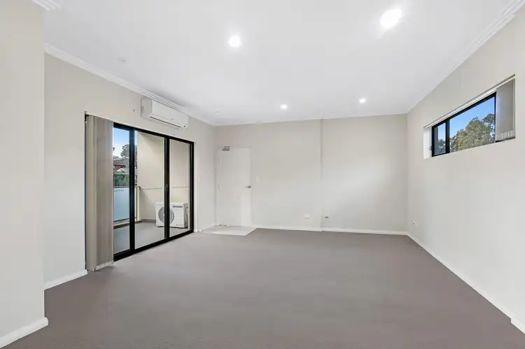 Fifth view of Homely unit listing, 6/8 Wigram Street, Harris Park NSW 2150