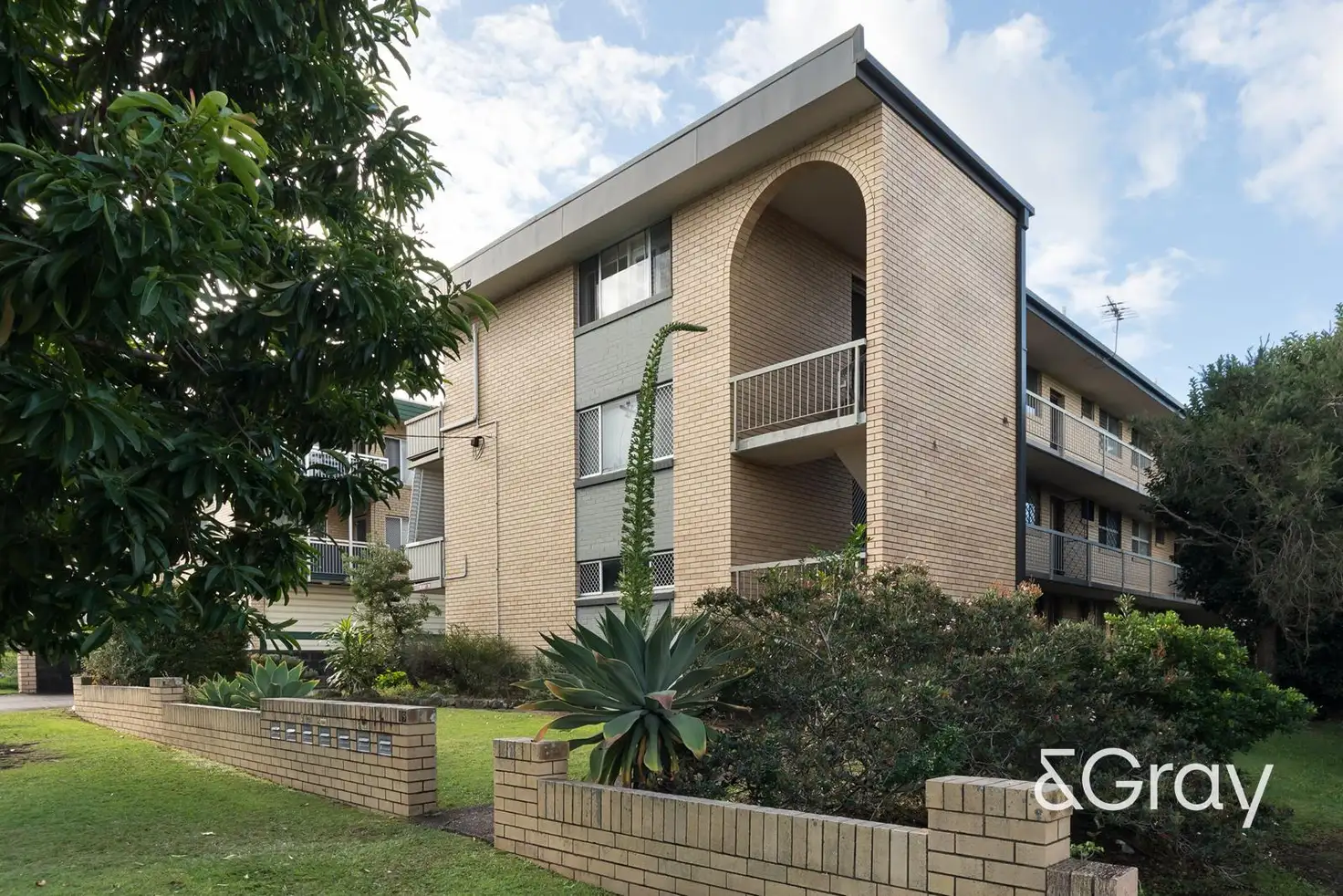 Main view of Homely unit listing, 2/19 Rivington Street, Nundah QLD 4012
