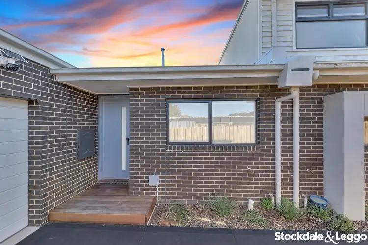 3/25 Old Geelong Road, Laverton VIC 3028