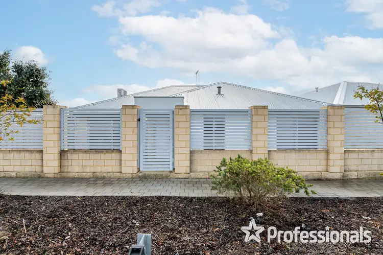 28/23 Bakana Loop, Landsdale WA 6065