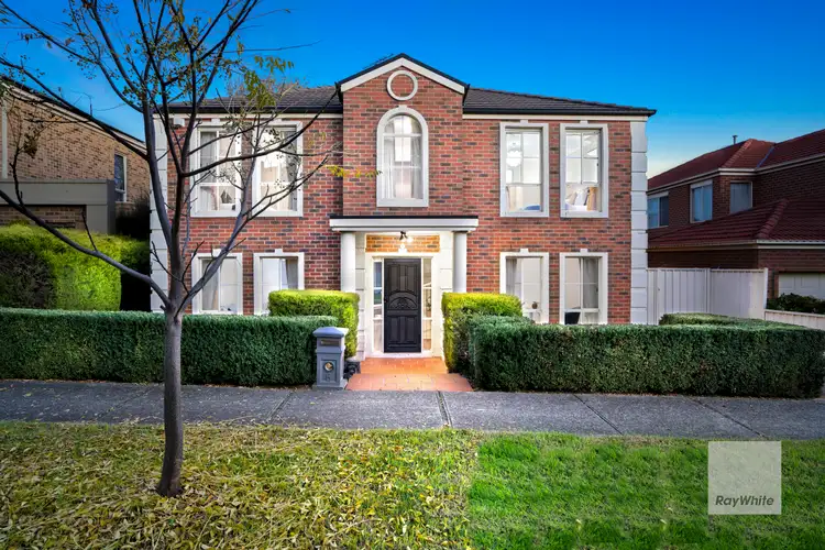 6 Oakden Drive