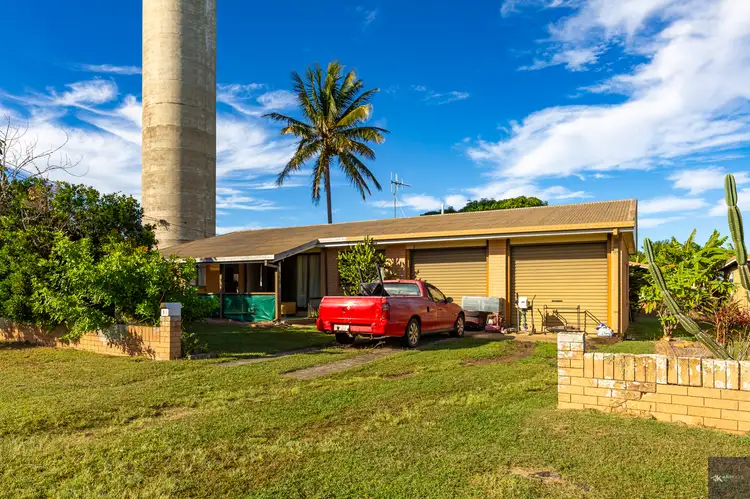10 Zunker Street, Burnett Heads QLD 4670